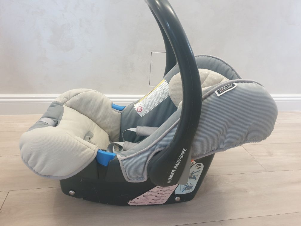 Landou Britax Romer cu baza isofix Romer