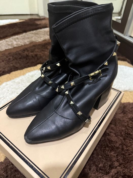 Ботинки ILVI кожаные модные