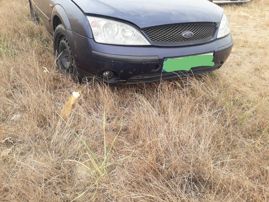 Bara fata aripa capota usa far stop trager Ford Mondeo