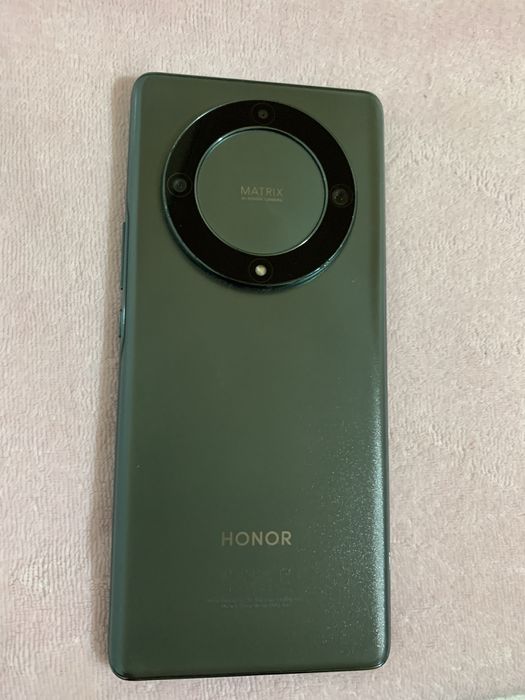 Telefon Honor.    X9a