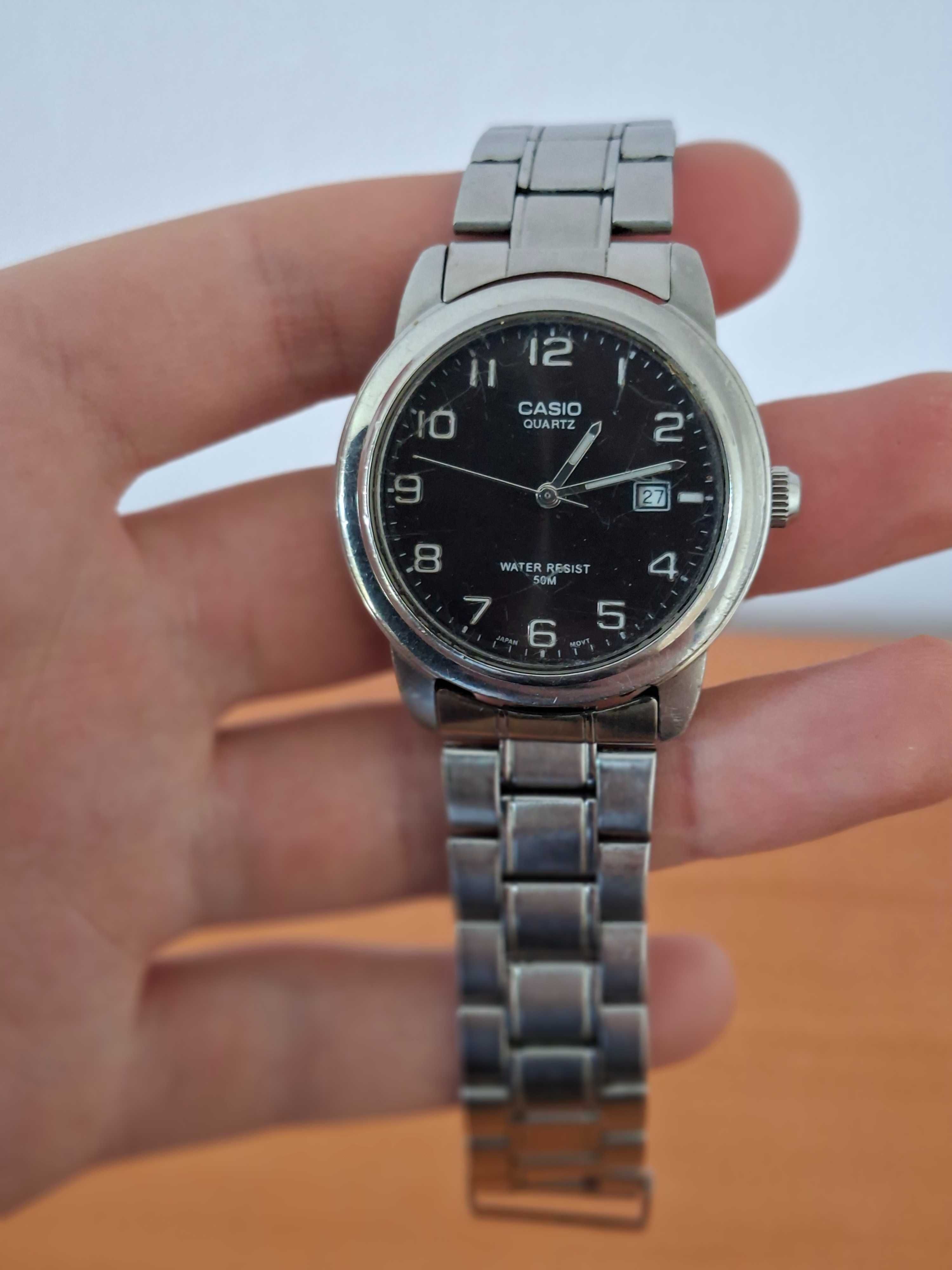 Casio мъжки часовник Collection – стилен, с метална верижка