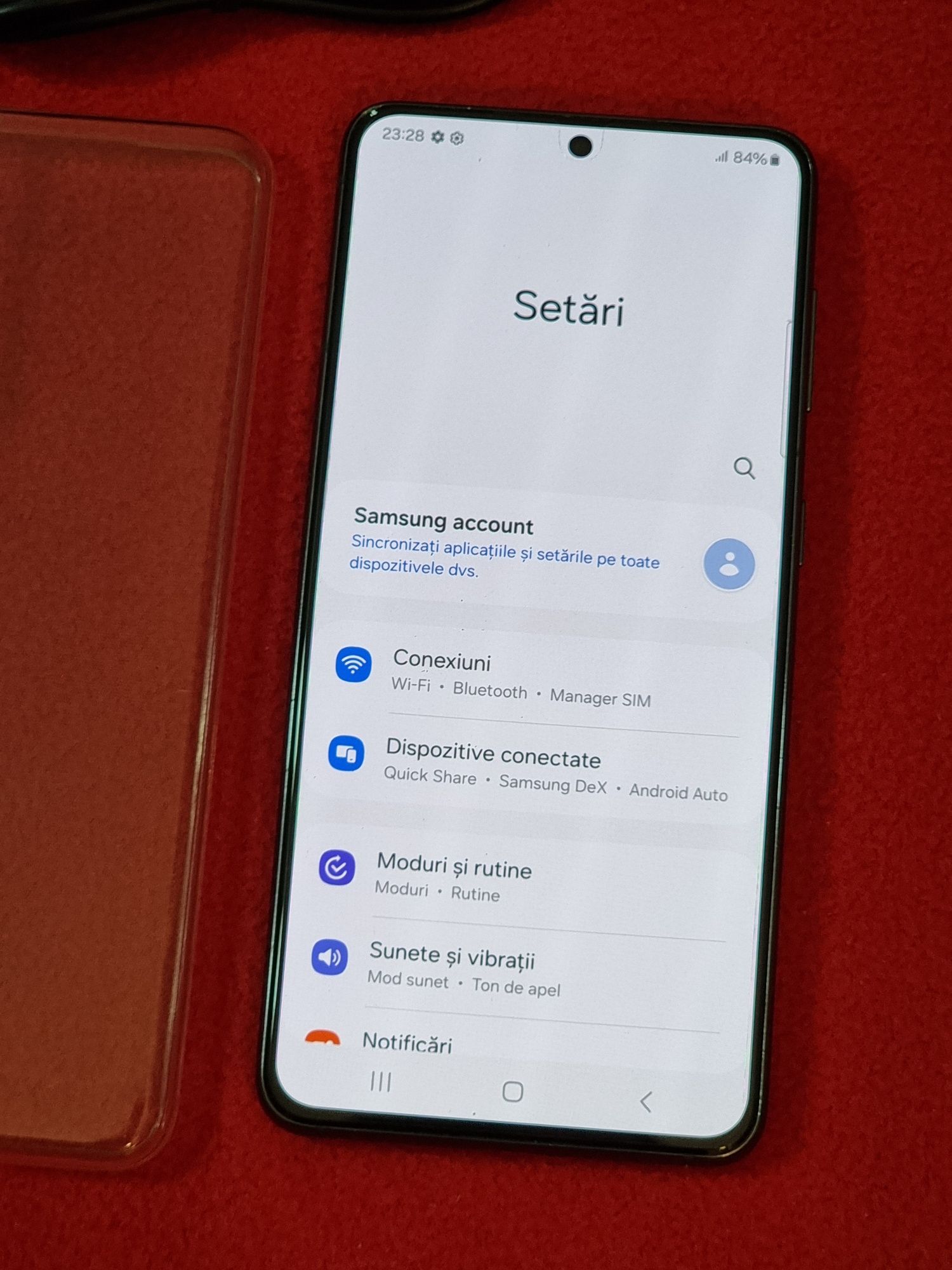 Samsung Galaxy S21 Gray 256Gb, Liber de rețea, Husa și Folie incluse.