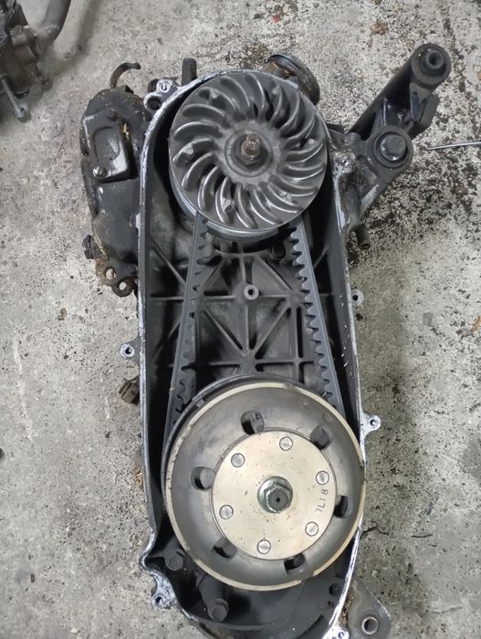 Двигател Suzuki Burgman 200 - НА ЧАСТИ