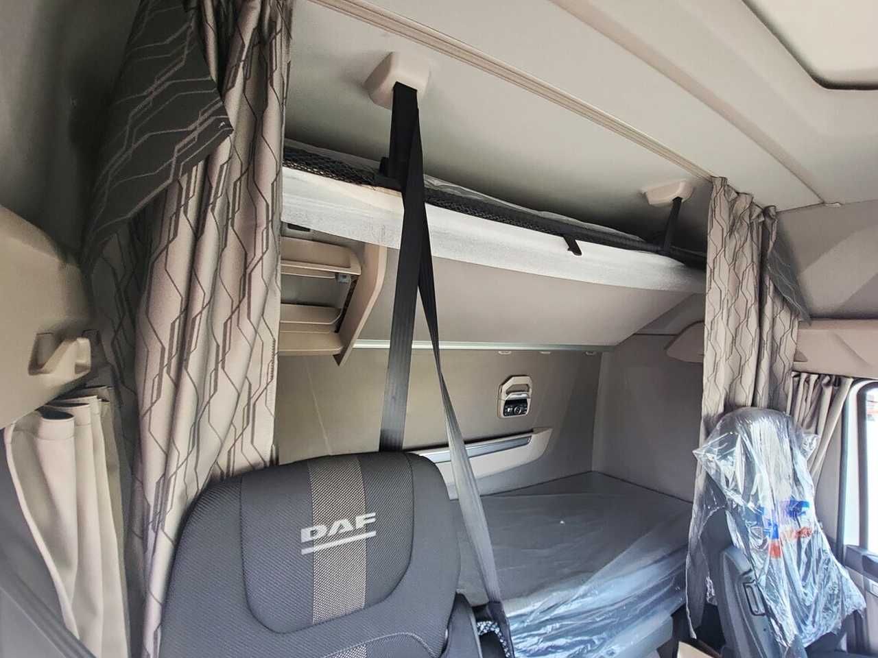Тягач DAF XG 480 4X2