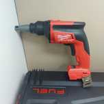 Акумулаторен винтоверт за гипсокартон Milwaukee FUEL M18 FSG-0X