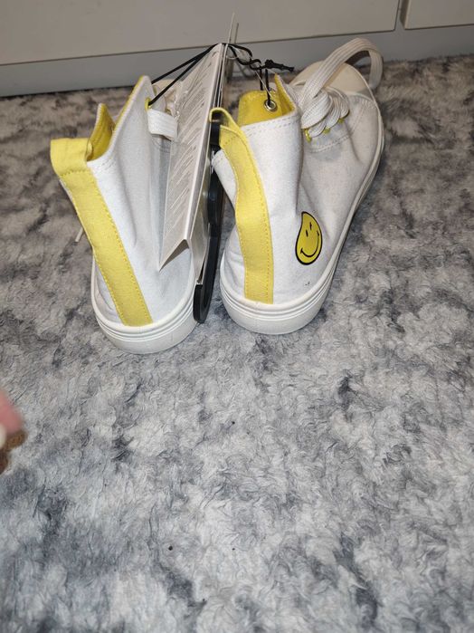 Дамски високи кецове от пепко