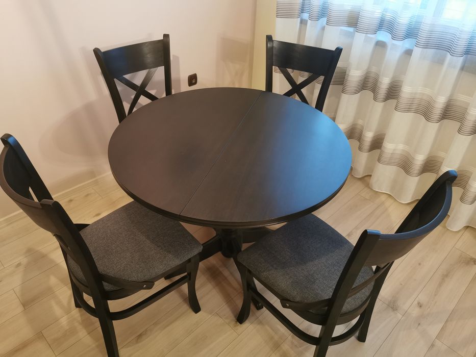 Комплект разтегаема маса + четири стола