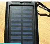 Vand Baterie Externa Solara 20.000 mAh Noua