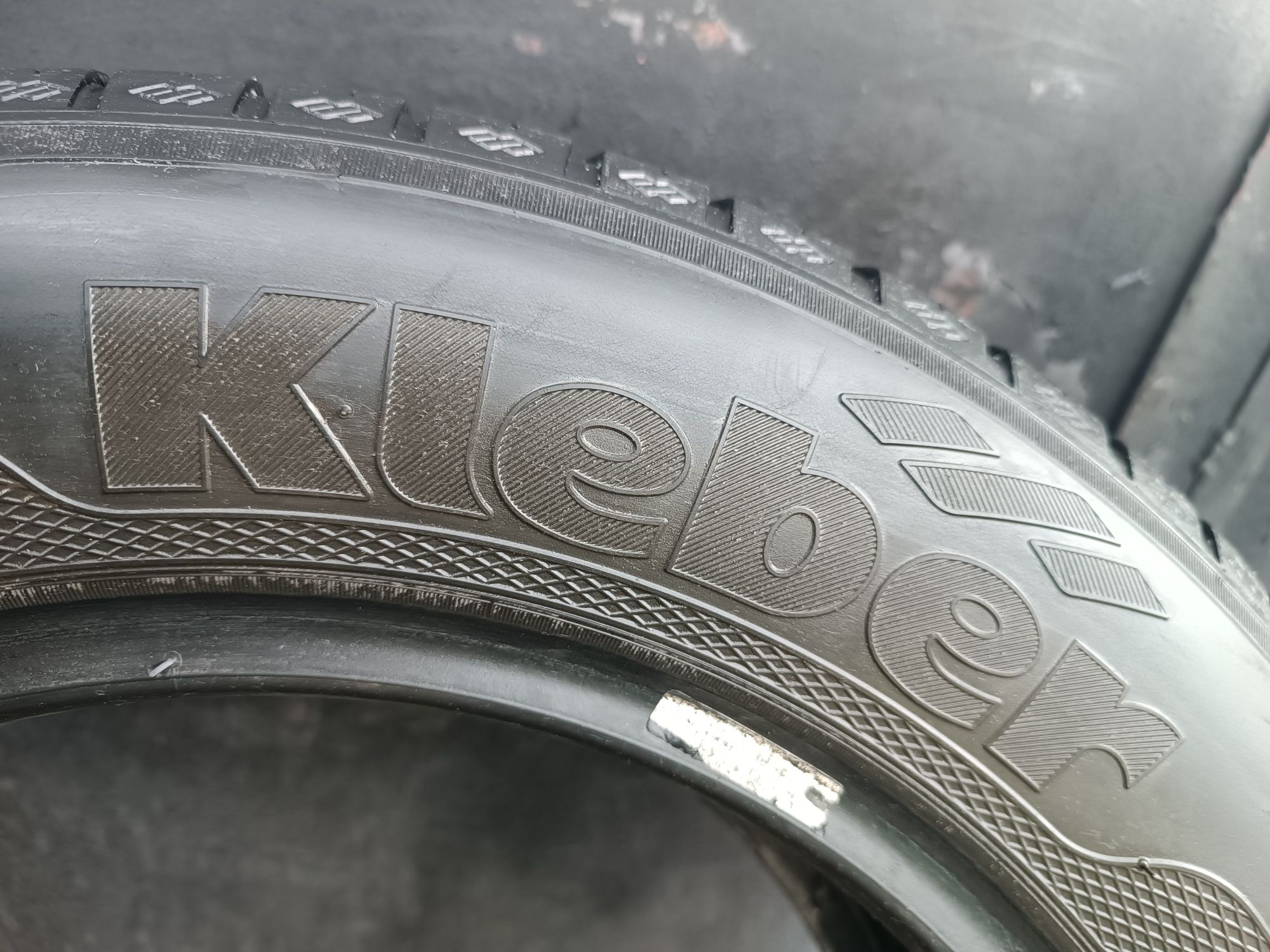 195/65/15 Kleber