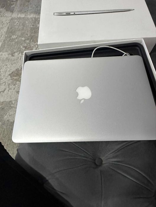 Mac book air 13 inch