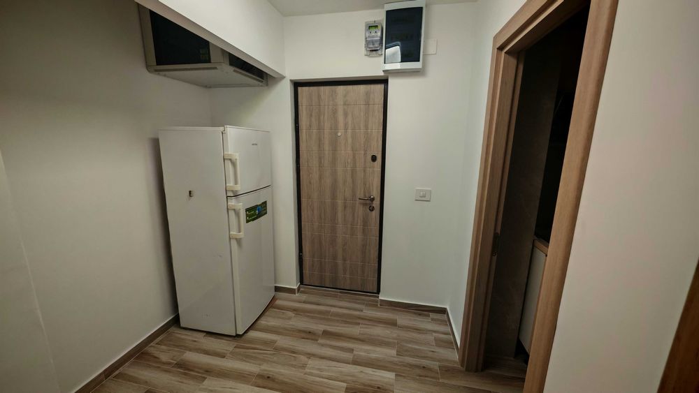 Apartament 3 cam renovat 2025 Piata Veteranilor cu parcare, particular