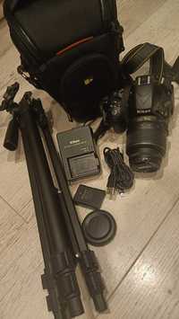Продам фотокамеру Nikon D5100