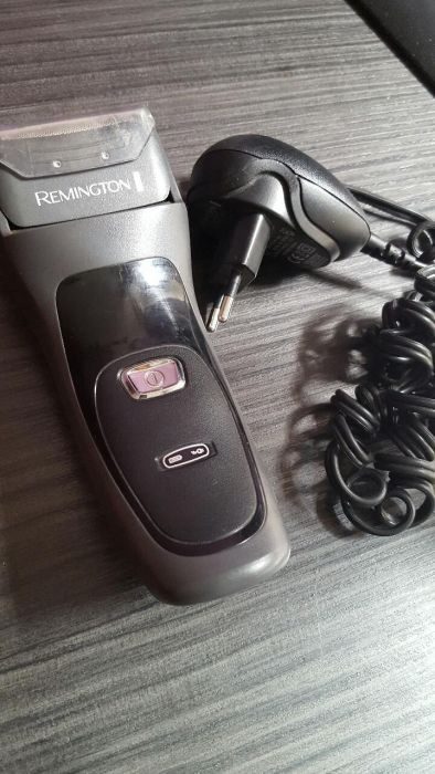 Vand aparat de ras Remington