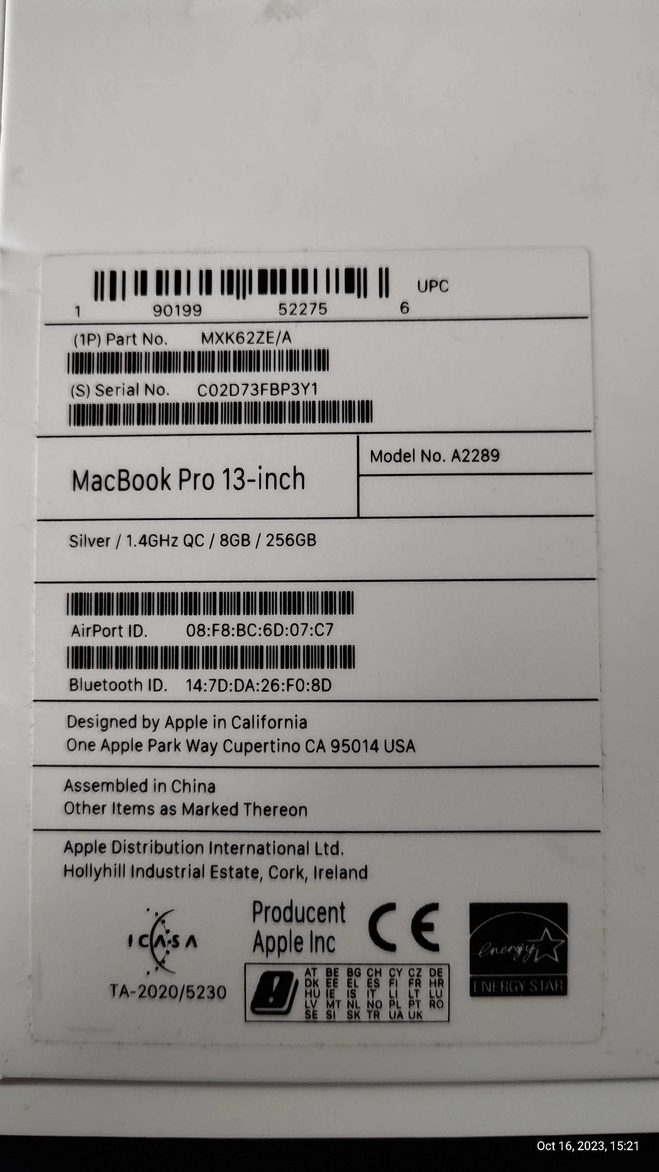 MacBook Pro 13'', 3 години - 1100 лв.