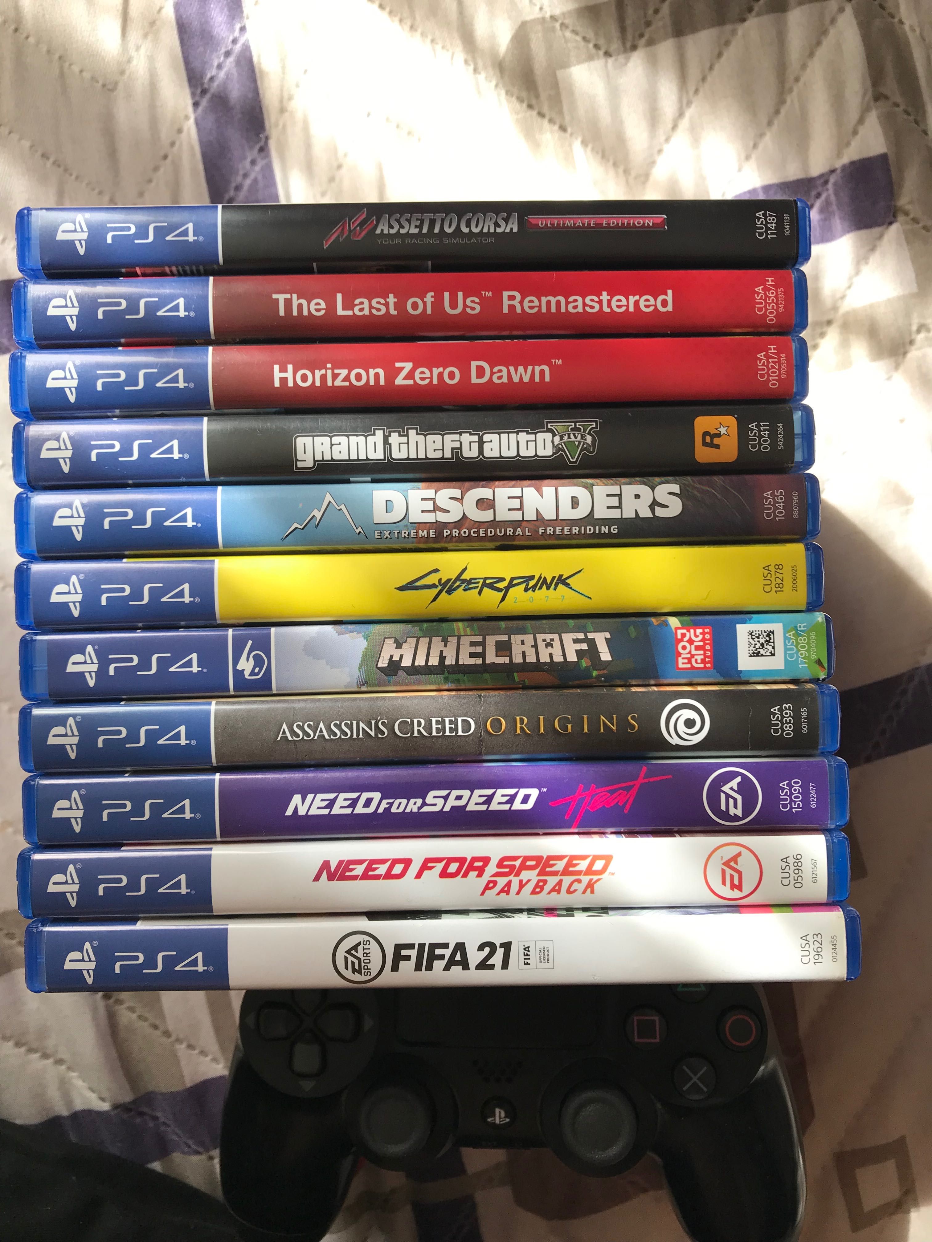 продавам Playstation4
