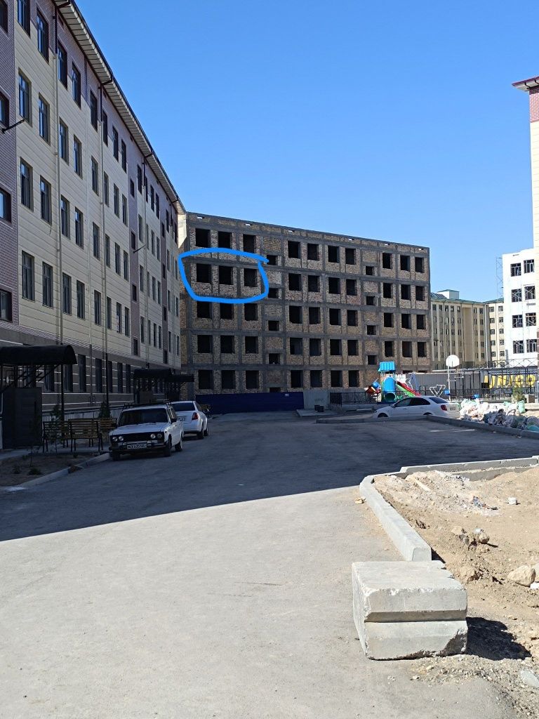 Yangi dom 2 xona Zarafshon shahar 14 mkr