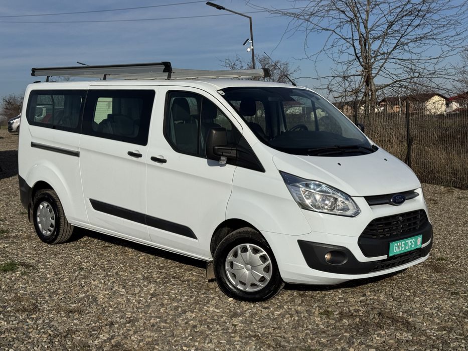 Ford Transit Cutom 9 Locuri 2015 cu doar 73.000 KM!