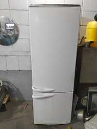 Продам отличный двухкамерный холодильник АТЛАНТ