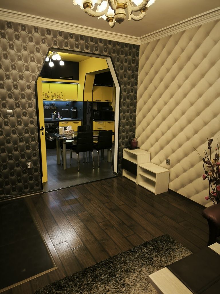 Продава се Тристаен апартамент в София, Красна поляна 2 - 82 кв.м за 3025 €/кв.м - Снимка #4