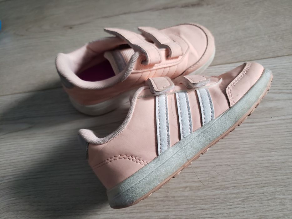 Adidasi Nike ( copii )