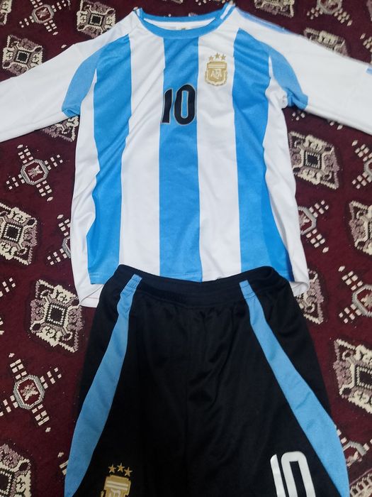 футбольный форма