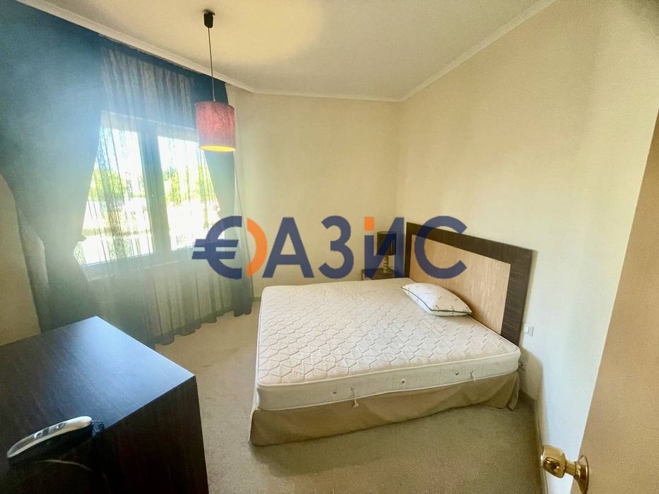 Продава се Двустаен апартамент в к.к. Слънчев бряг - 64 кв.м за 1311 €/кв.м - Снимка #12