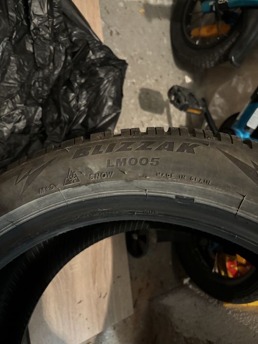 Bridgestone Blizzak 18”