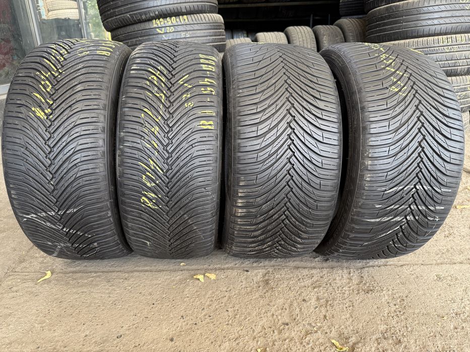 4 Anvelope Vara 225/45/18 cu 255/40/18 Maxxis 2023