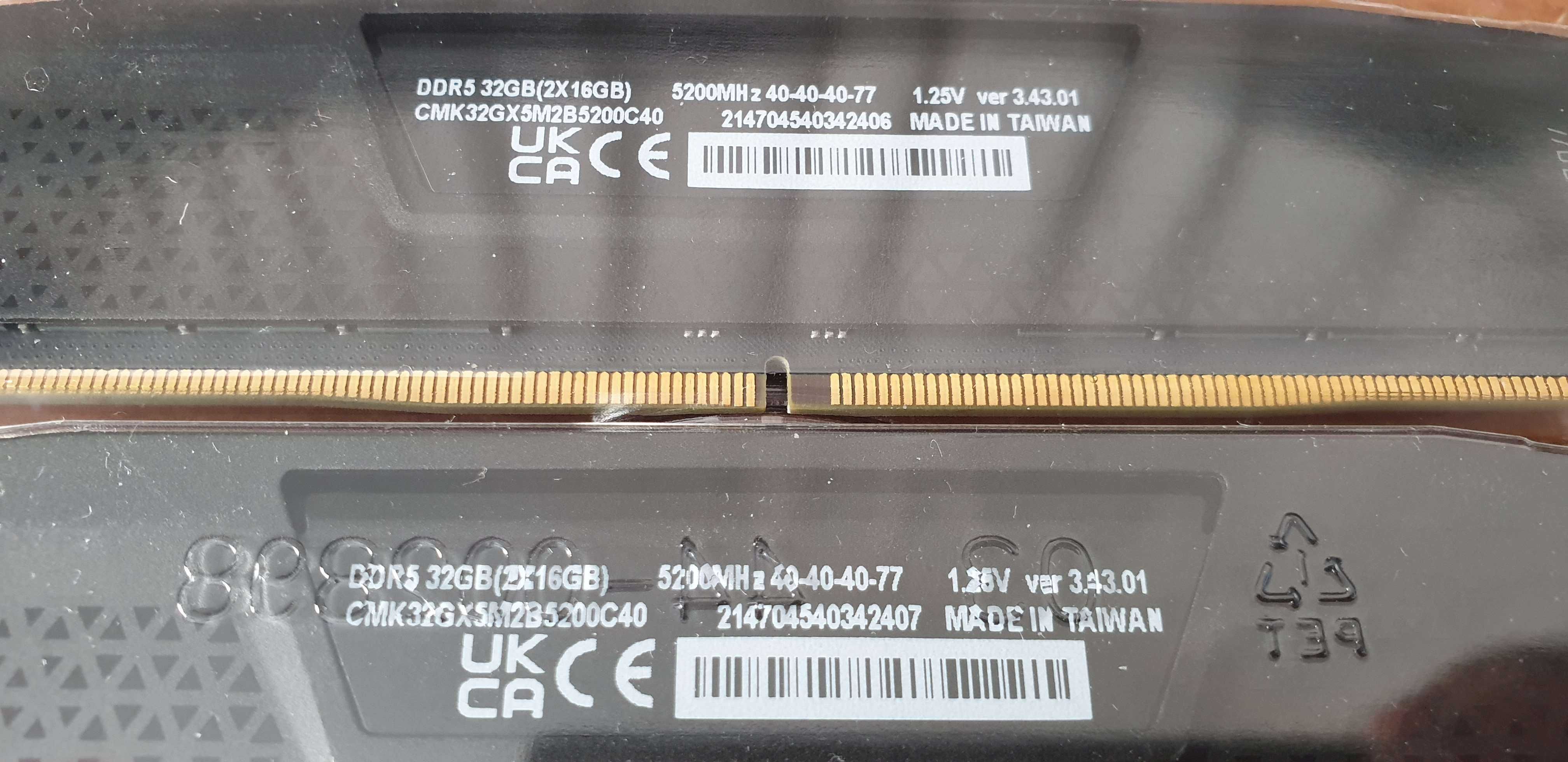 32Gb – 2 x 16Gb RAM Corsair  DDR5 5200MHz 40-40-40-77