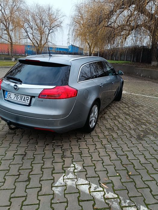 Opel insignia  sport