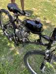 Bicicleta cu motor