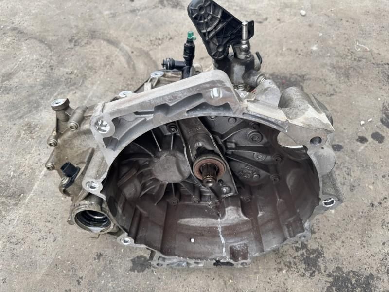 Cutie de viteze manuala 5 trepte (carcasa lovita) Seat Ibiza 5 (2017-2021) [6F] 1.0 tsi DLAC USM