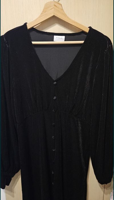 Rochie neagra din catifea