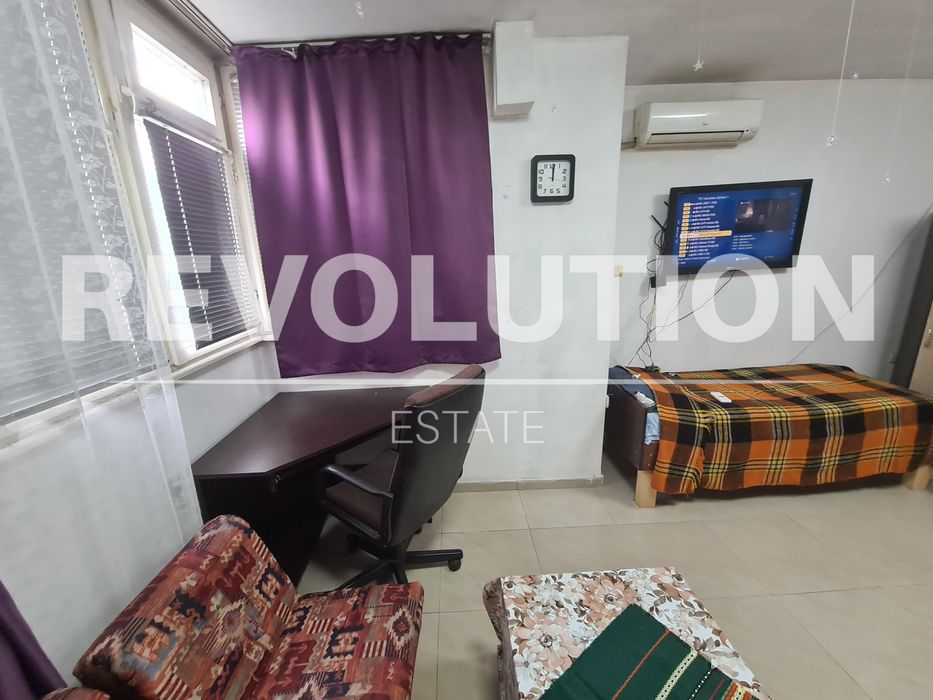 Дава се под наем Двустаен апартамент в Пловдив, Каменица 1 - 62 кв.м за 300 € - Снимка #2