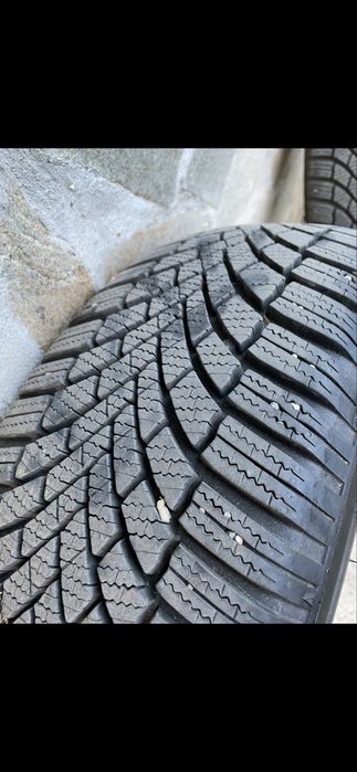 Зимни гуми 195/65/15 Bridgestone LM005 DOT 26/2022