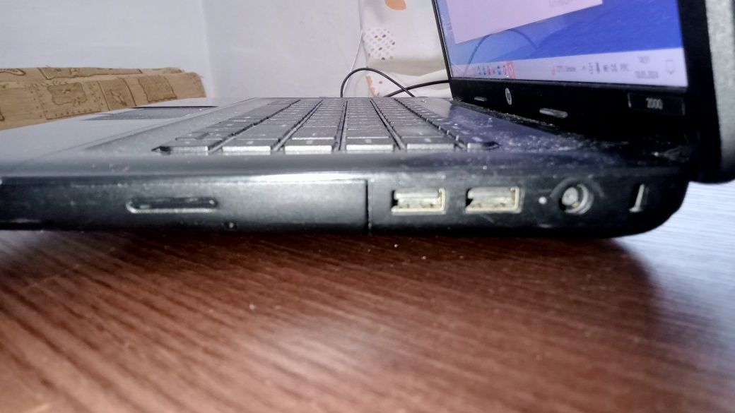 HP ноутбук продам срочно