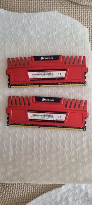 Memorie RAM 8GB  Corsair Vengeance