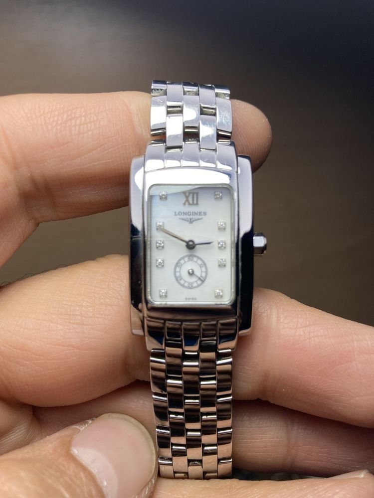 Швейцарские женские наручные часы Longines