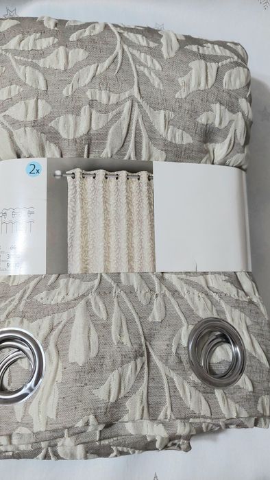 Draperii elegante set 2 bucati, nuante bej inchis si deschis pe inele