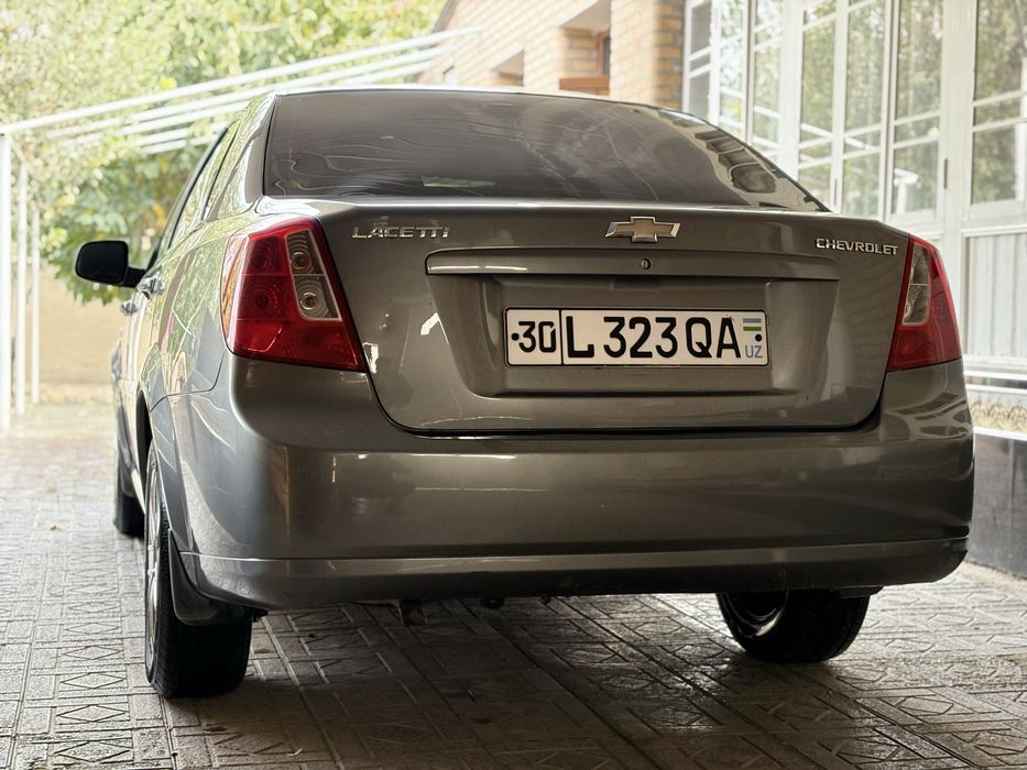 Lasetti Gentra sotiladi