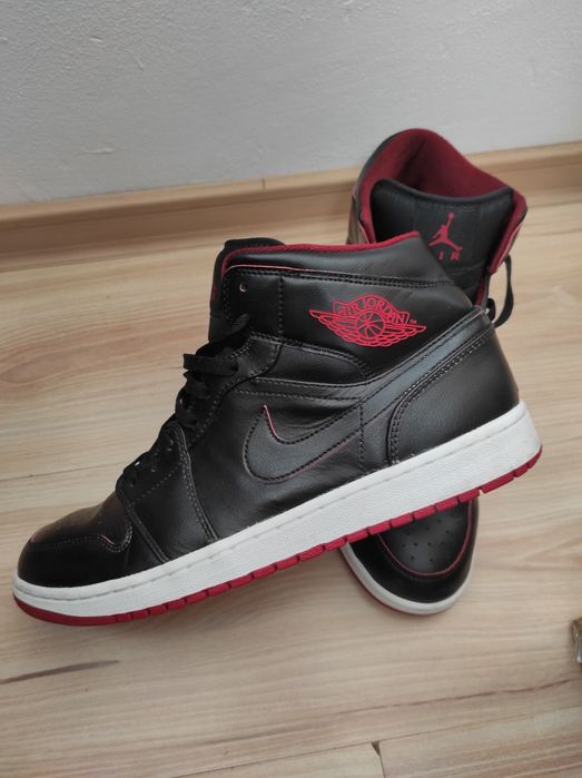 Adidas Nike Jordan retro 1    45.5