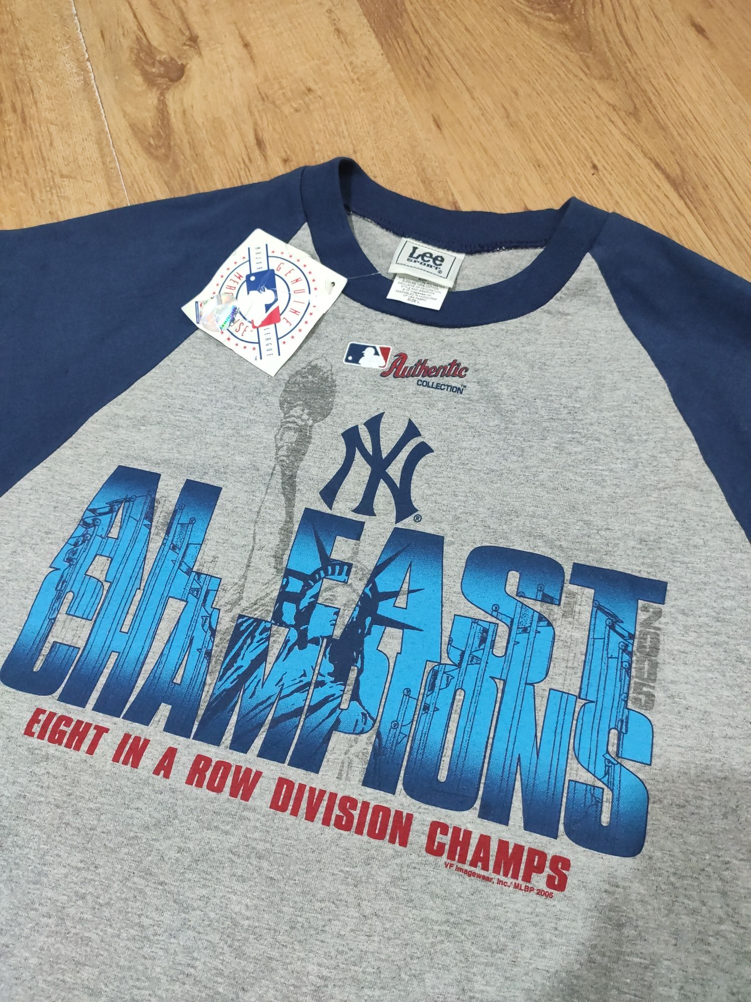 Tricou Lee Genuine Merchandise New York Yankees mărime L