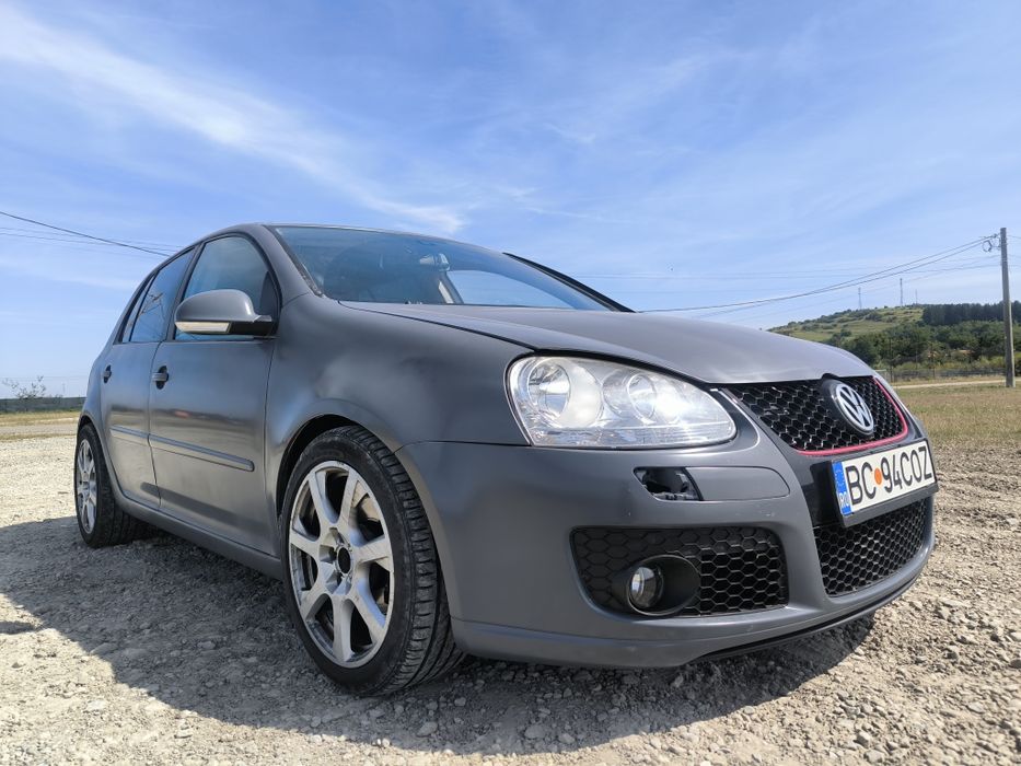 Vând Golf 5 2.0tdi 4x4