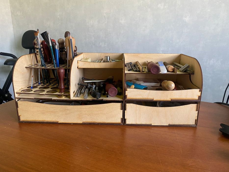 Все для профессиональный работы с кожей. Для кожевника для начинающих.