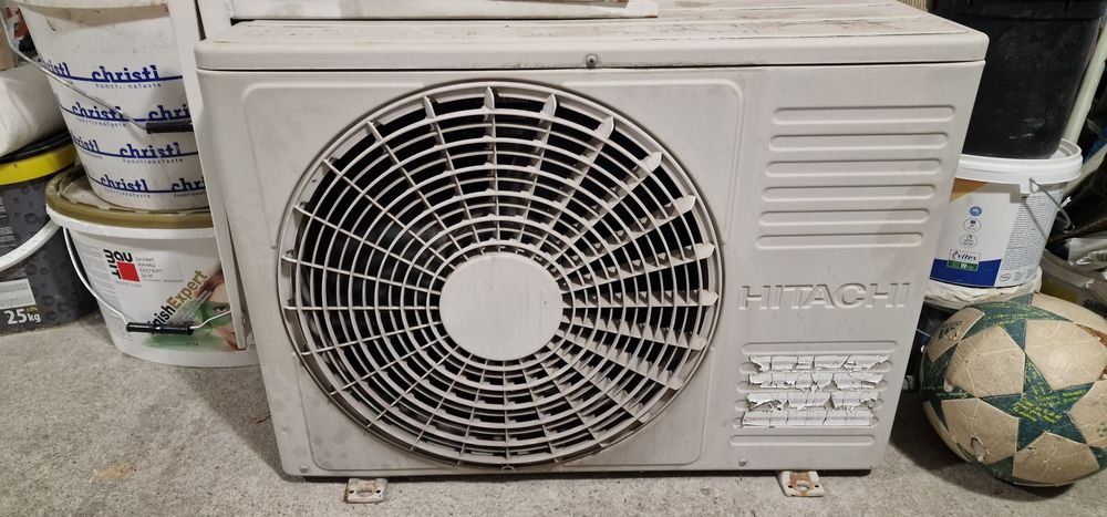 Климатик Хитачи 9 ка