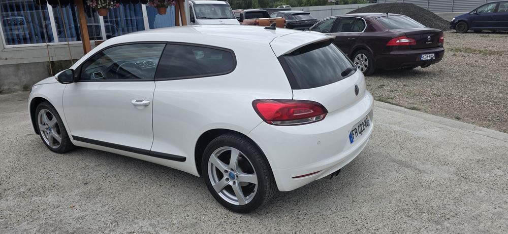 Vw scirocco 2.0 benzină 300 cp automat an 2009.