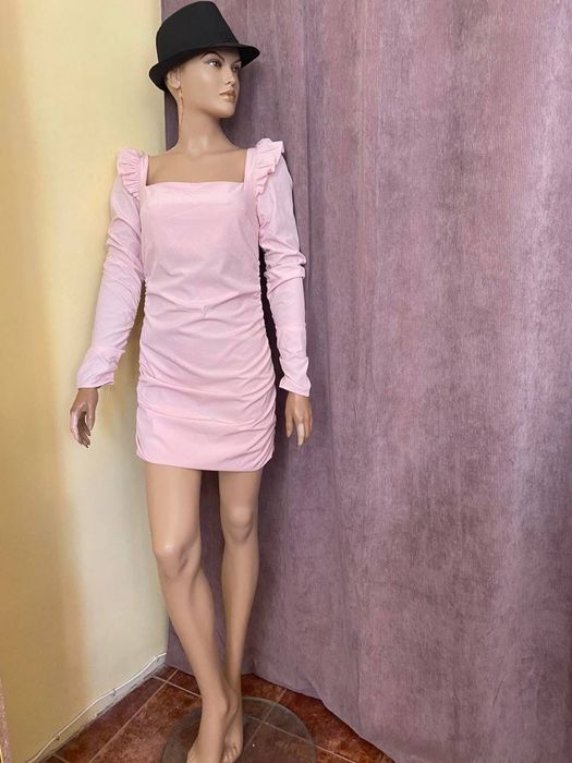 Високо качество дрехи на едро от затворил магазин