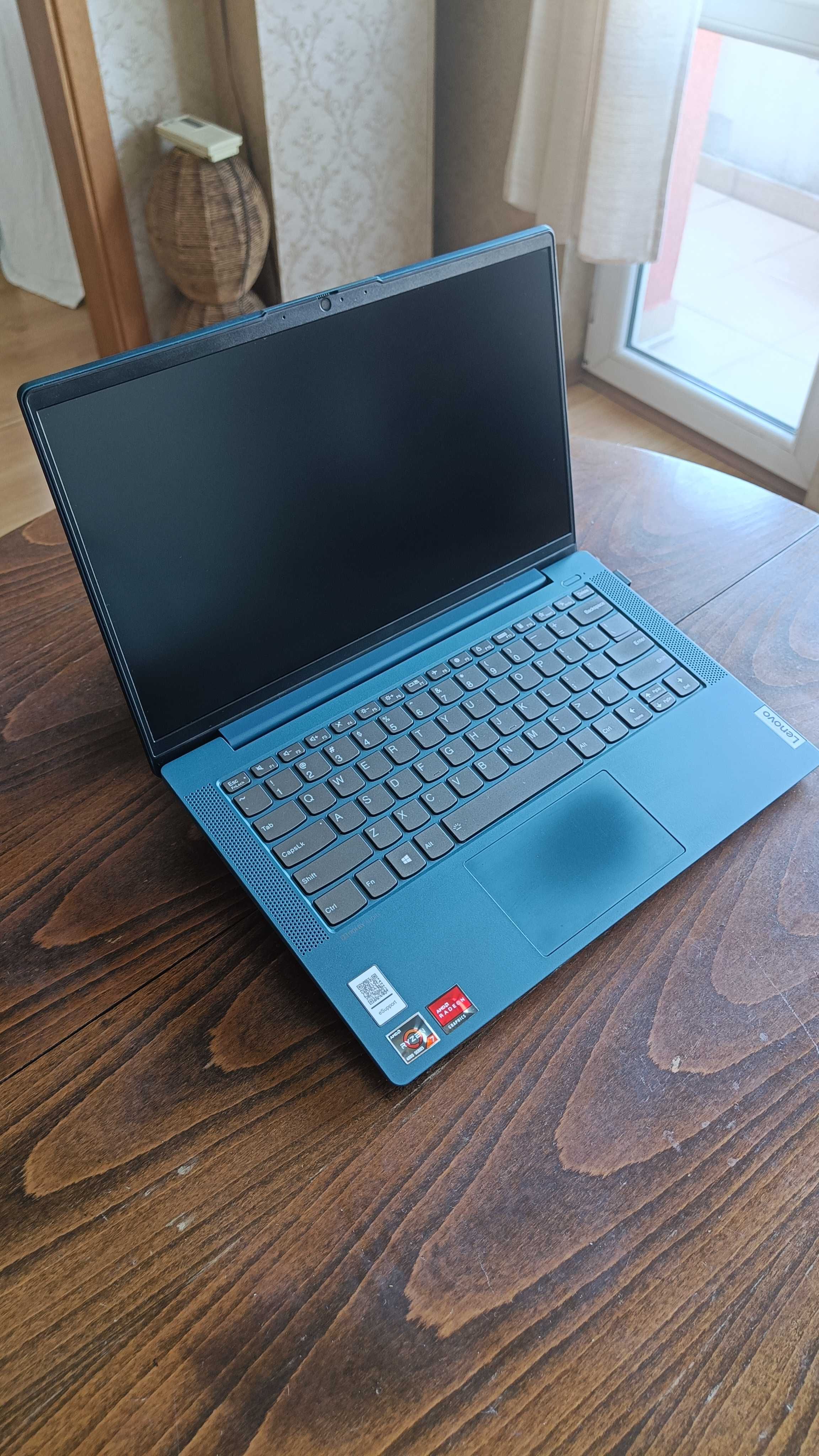 Лаптоп Lenovo - Laptop Леново