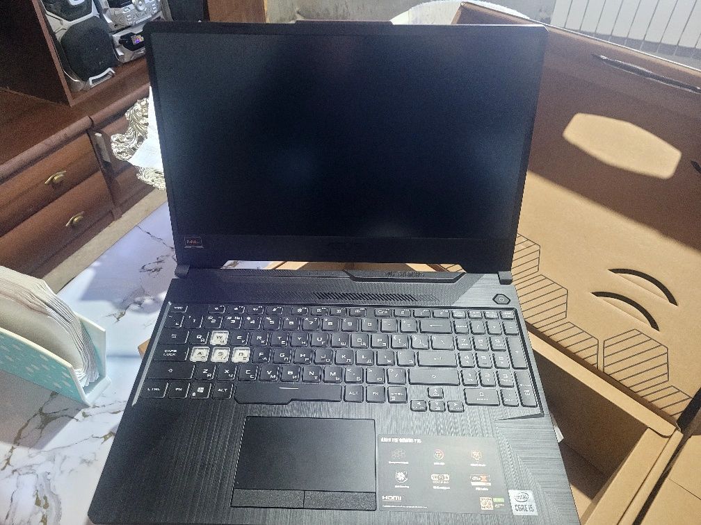 Продается новый ноутбук Асус LX506LH