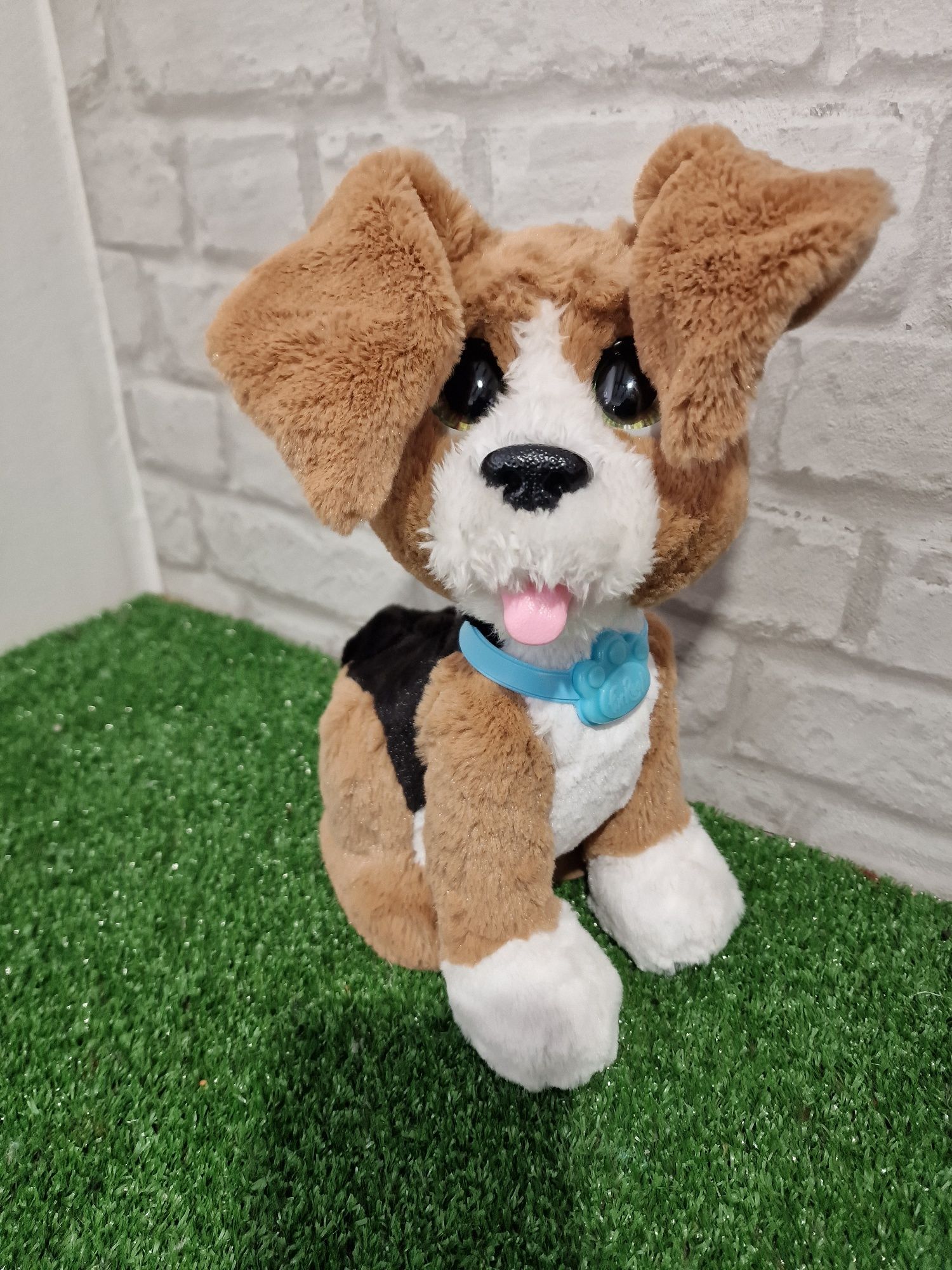 куче    FurReal Friends